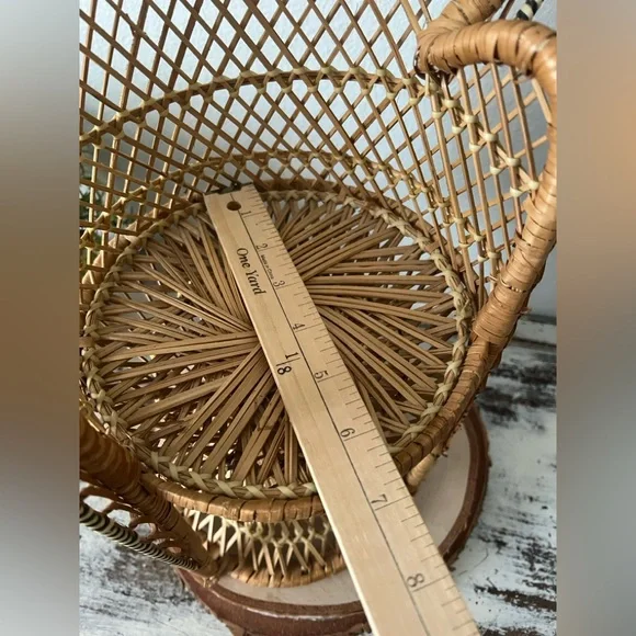 Vintage Wicker Peacock Fan Back Rattan Chair 16” Plant Stand or Doll Boho EVC - Picture 9 of 10
